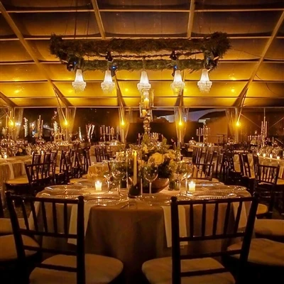 Marquee Wedding selge telk müüb Mehhikosse